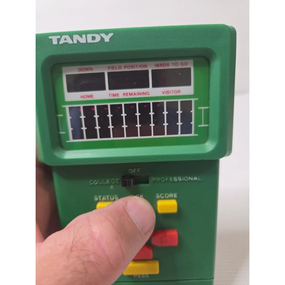 Vintage Tandy Electronic Football & Golf Handheld Games Lot 1980s TESTED WORKS
